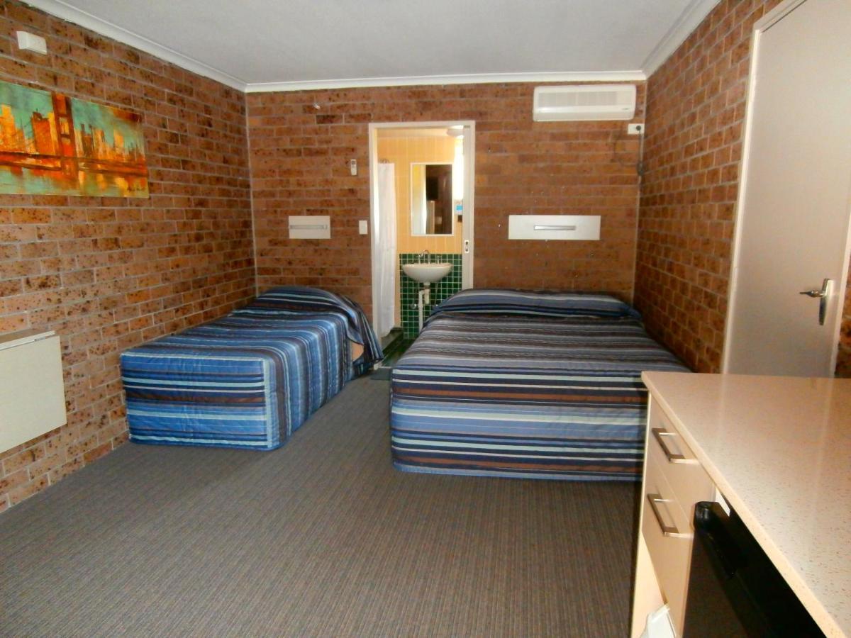 The Canungra Motel Buitenkant foto